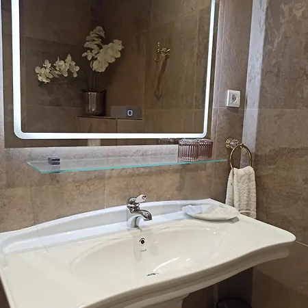 Adriaapart Vip Apartament *