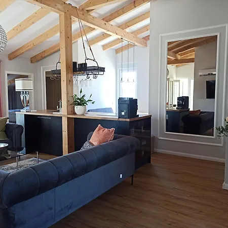 Apartament Adriaapart Vip Sukošan