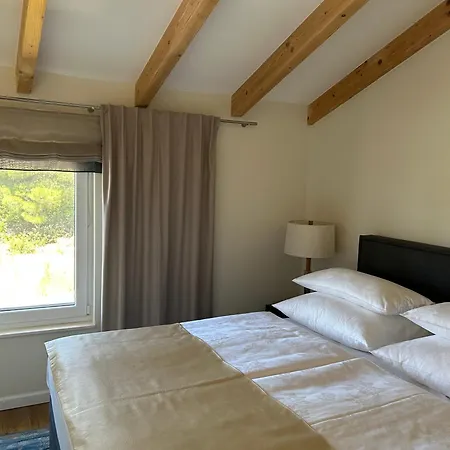 Apartment Adriaapart Vip Sukosan